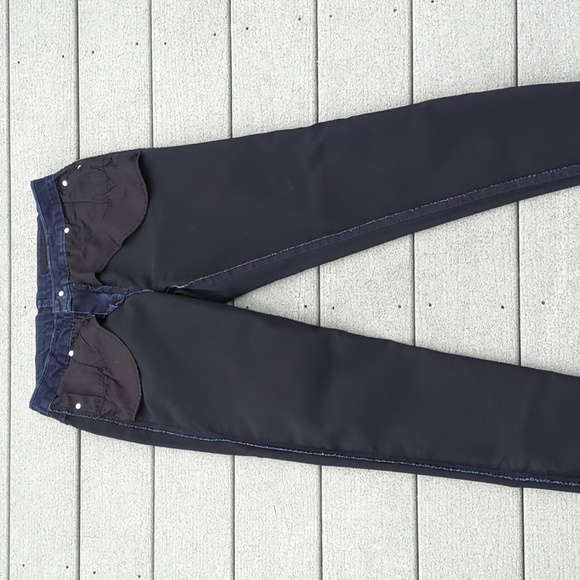 Celebrity Gold Darkwash Jegging Fit Jeans - Picture 9 of 9